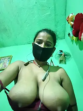 Snapshot of PIHU999 chatting on 22, 10, 2025 PIHU999 online show from 22, 10, 2025