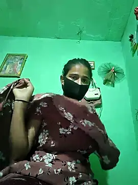 Snapshot of PIHU999 chatting on 26, 10, 2025 PIHU999 online show from 26, 10, 2025