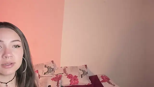 Pariss Gold online show from 3, 10, 2025