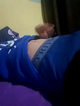 Snapshot of elbbxxx1999 chatting on 2, 10, 2025 elbbxxx1999 online show from 2, 10, 2025