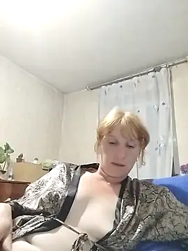 Flower2931 online show from 15, 6, 2026