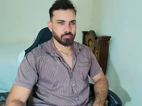 Snapshot of max_love255 chatting on 27, 9, 2025 max love255 online show from 27, 9, 2025