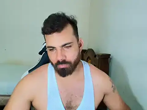 Snapshot of max_love255 chatting on 6, 11, 2025 max love255 online show from 6, 11, 2025