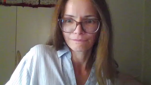 Snapshot of SEA_Dream chatting on 20, 4, 2026 SEA Dream online show from 20, 4, 2026