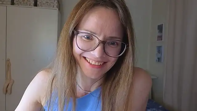 Snapshot of SEA_Dream chatting on 10, 5, 2026 SEA Dream online show from 10, 5, 2026
