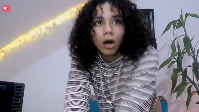 Snapshot of Nocturnawitch chatting on 16, 9, 2025 Nocturnawitch online show from 16, 9, 2025