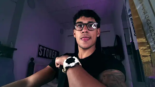 Snapshot of Ryan_x chatting on 7, 11, 2025 Ryan x online show from 7, 11, 2025