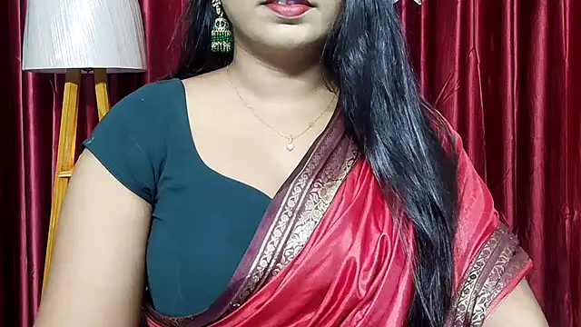 Snapshot of Webrowncouple chatting on 19, 10, 2025 Webrowncouple online show from 19, 10, 2025