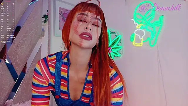 Snapshot of ScarlettRusso1 chatting on 31, 10, 2025 ScarlettRusso1 online show from 31, 10, 2025