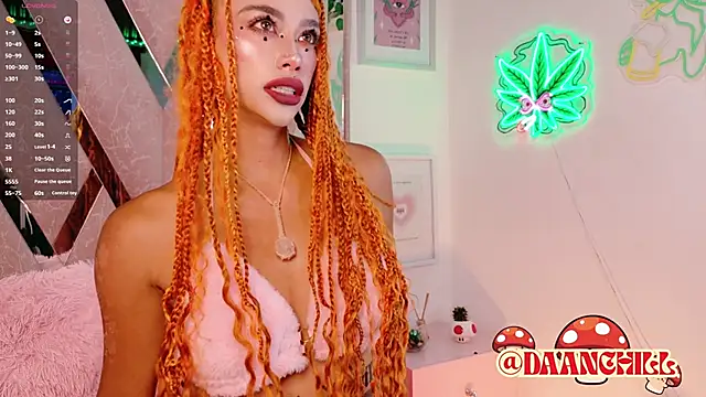 ScarlettRusso1 online show from 4, 4, 2026