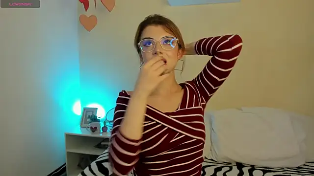 Katty  Rousse online show from 2, 10, 2025