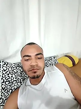 Snapshot of SanChacal5694 chatting on 19, 9, 2025 SanChacal5694 online show from 19, 9, 2025