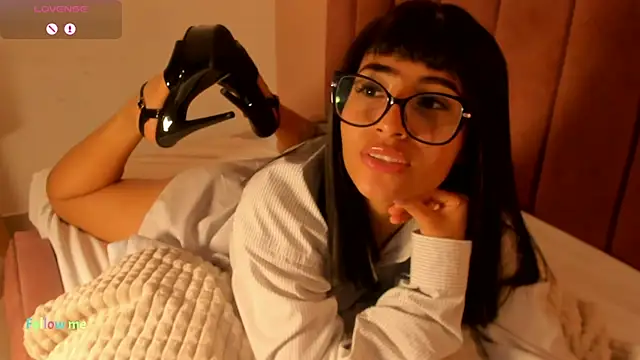 Snapshot of samara_bxx1 chatting on 10, 11, 2025 samara bxx1 online show from 10, 11, 2025