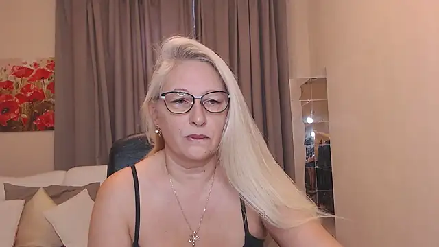 Snapshot of ValeriaSharm chatting on 14, 3, 2026 ValeriaSharm online show from 14, 3, 2026