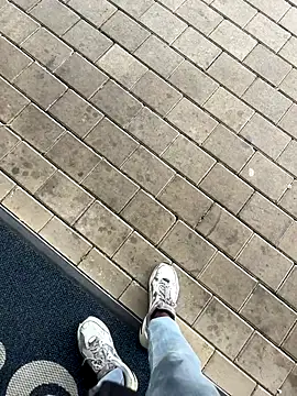 Snapshot of kamo012000 chatting on 30, 9, 2025 kamo012000 online show from 30, 9, 2025