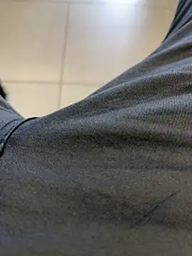 Snapshot of kamo012000 chatting on 3, 3, 2026 kamo012000 online show from 3, 3, 2026