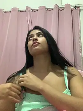 afroditii online show from 6, 11, 2025