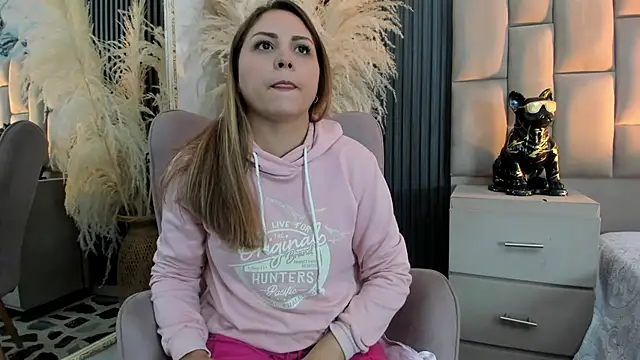 cloesummerr  online show from 7, 2, 2026