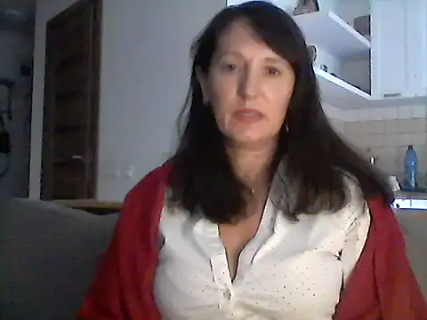Snapshot of Elena48324 chatting on 15, 10, 2025 Elena48324 online show from 15, 10, 2025