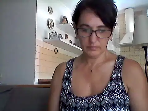 Elena48324 online show from 1, 8, 2026