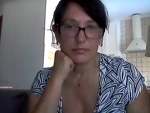Elena48324 online show from 2, 8, 2026