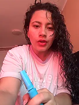Snapshot of Yaya_watson chatting on 5, 5, 2026 Yaya watson online show from 5, 5, 2026