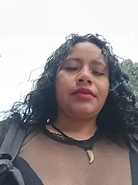 Snapshot of Yaya_watson chatting on 9, 7, 2026 Yaya watson online show from 9, 7, 2026