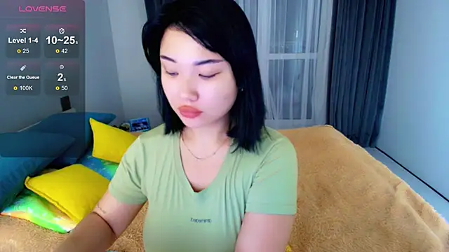 Snapshot of hwa_rin chatting on 25, 9, 2025 hwa rin online show from 25, 9, 2025