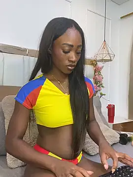 Skylar Smith  online show from 27, 6, 2026
