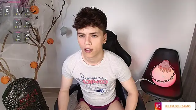 Snapshot of stev_austin_ chatting on 14, 10, 2025 stev austin online show from 14, 10, 2025