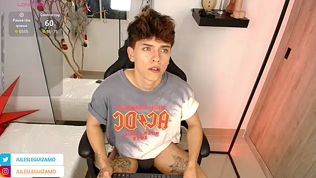 Snapshot of stev_austin_ chatting on 9, 11, 2025 stev austin online show from 9, 11, 2025