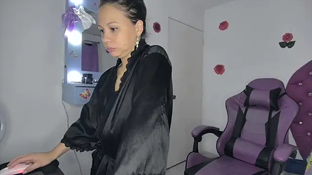 soffy rosses online show from 11, 5, 2026