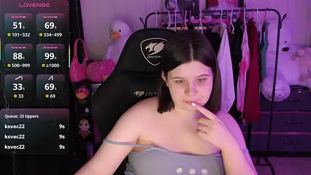 AmyVibess online show from 30, 4, 2026