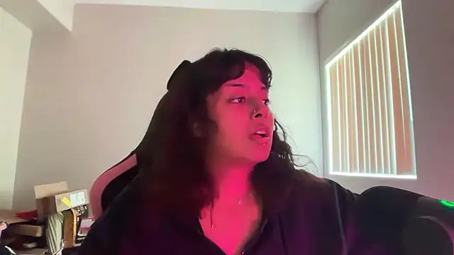 Snapshot of pressuremami chatting on 16, 10, 2025 pressuremami online show from 16, 10, 2025