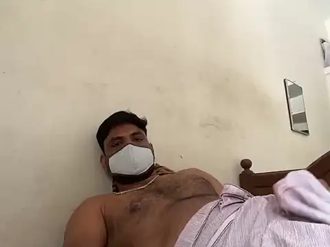 Snapshot of HandsomeMche chatting on 15, 9, 2025 HandsomeMche online show from 15, 9, 2025