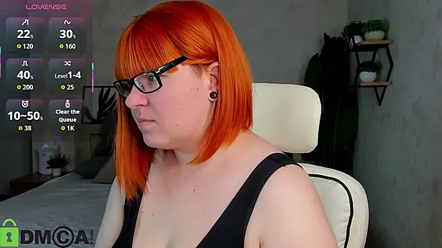 Snapshot of Michelle_Wilsson chatting on 9, 10, 2025 Michelle Wilsson online show from 9, 10, 2025