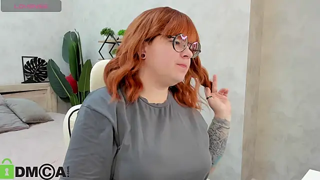 Snapshot of Michelle_Wilsson chatting on 13, 10, 2025 Michelle Wilsson online show from 13, 10, 2025