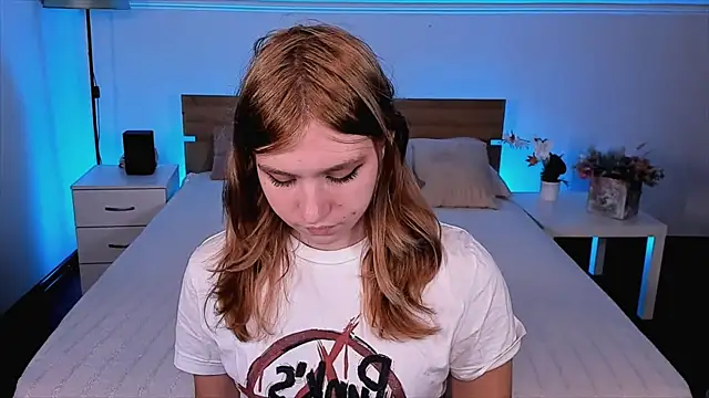 Snapshot of Iris_Rain chatting on 5, 10, 2025 Iris Rain online show from 5, 10, 2025