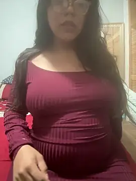 Snapshot of karysweetbeaury chatting on 3, 4, 2026 karysweetbeaury online show from 3, 4, 2026