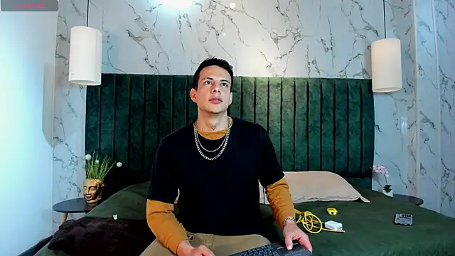 Dustin Sonne online show from 23, 11, 2025