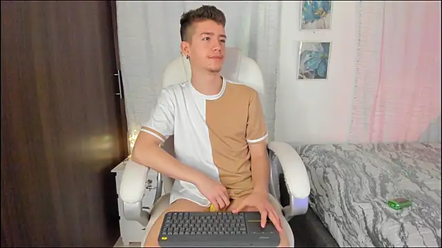 ThiagooJames online show from 26, 9, 2025