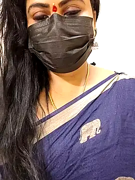 Snapshot of honey-flower chatting on 21, 10, 2025 honey-flower online show from 21, 10, 2025