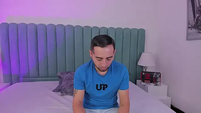 Snapshot of Lushian_ chatting on 17, 9, 2025 Lushian online show from 17, 9, 2025