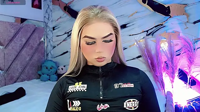 kushina uzumaki75 online show from 29, 4, 2026