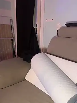 Seductively4 20 online show from 13, 10, 2025