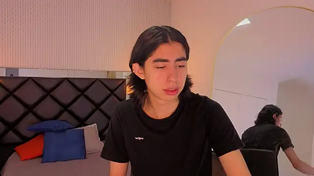 ryo light online show from 13, 10, 2025