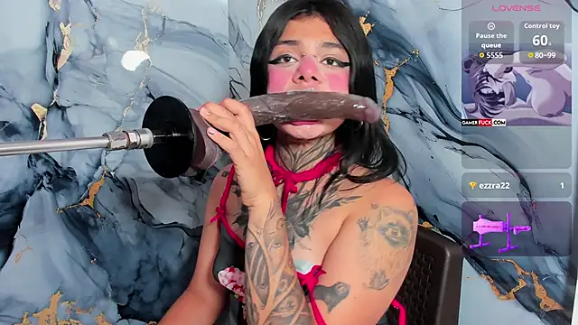 Emily Evo online show from 9, 10, 2025