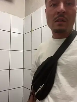 OfferedTearing online show from 11, 9, 2025