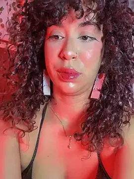 collins Daph online show from 25, 9, 2025