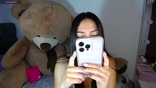 Snapshot of channel-rose1 chatting on 15, 5, 2026 channel-rose1 online show from 15, 5, 2026